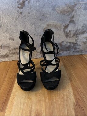Cathy Jean Black Strappy Platform Heels Women’s Size 7.5